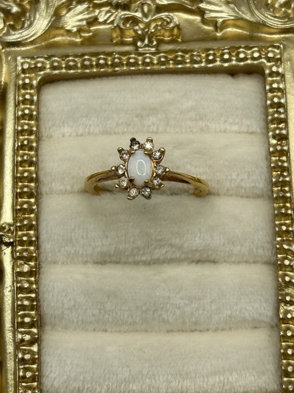Vintage Gold Tone Faux Opal Halo Ring Size 8 Oval Cabochon Cottagecore Elegant